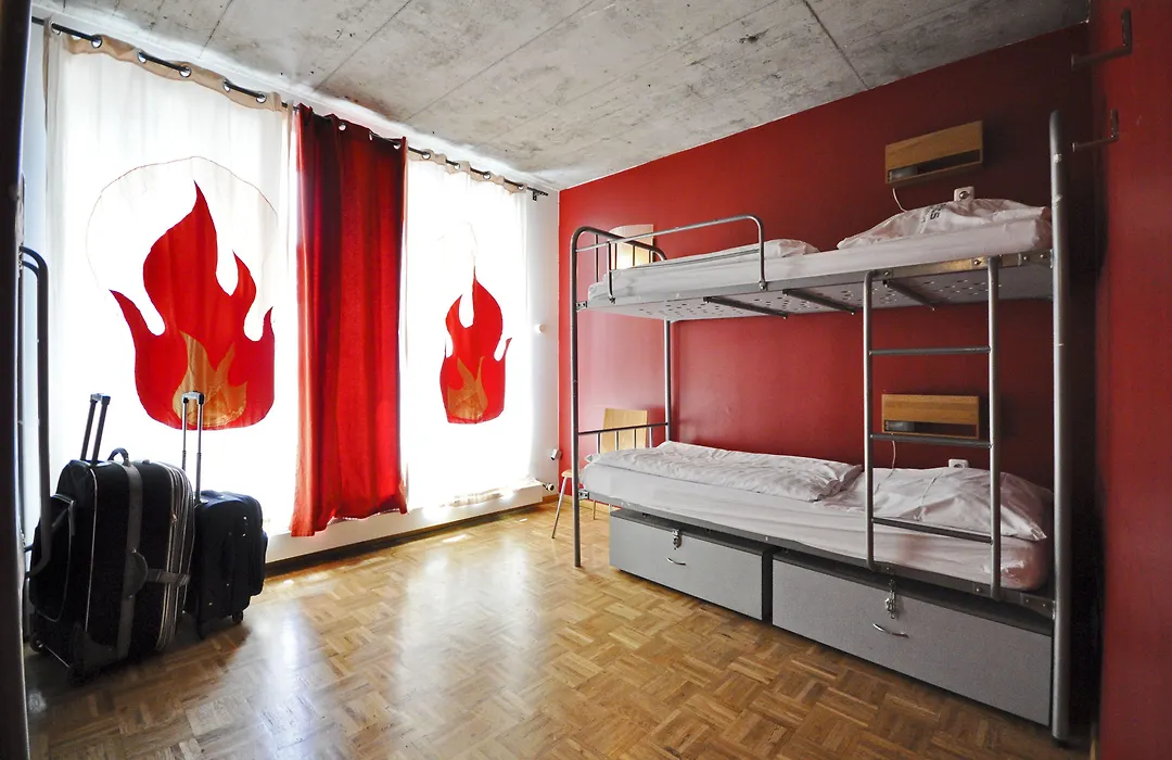 Five Elements Hostel And Capsules Frankfurt-1