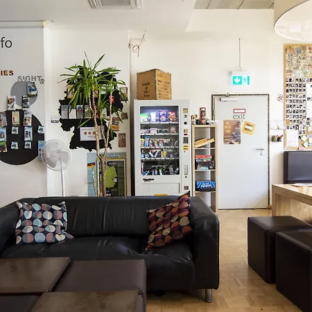 Five Elements Hostel And Capsules Frankfurt-3